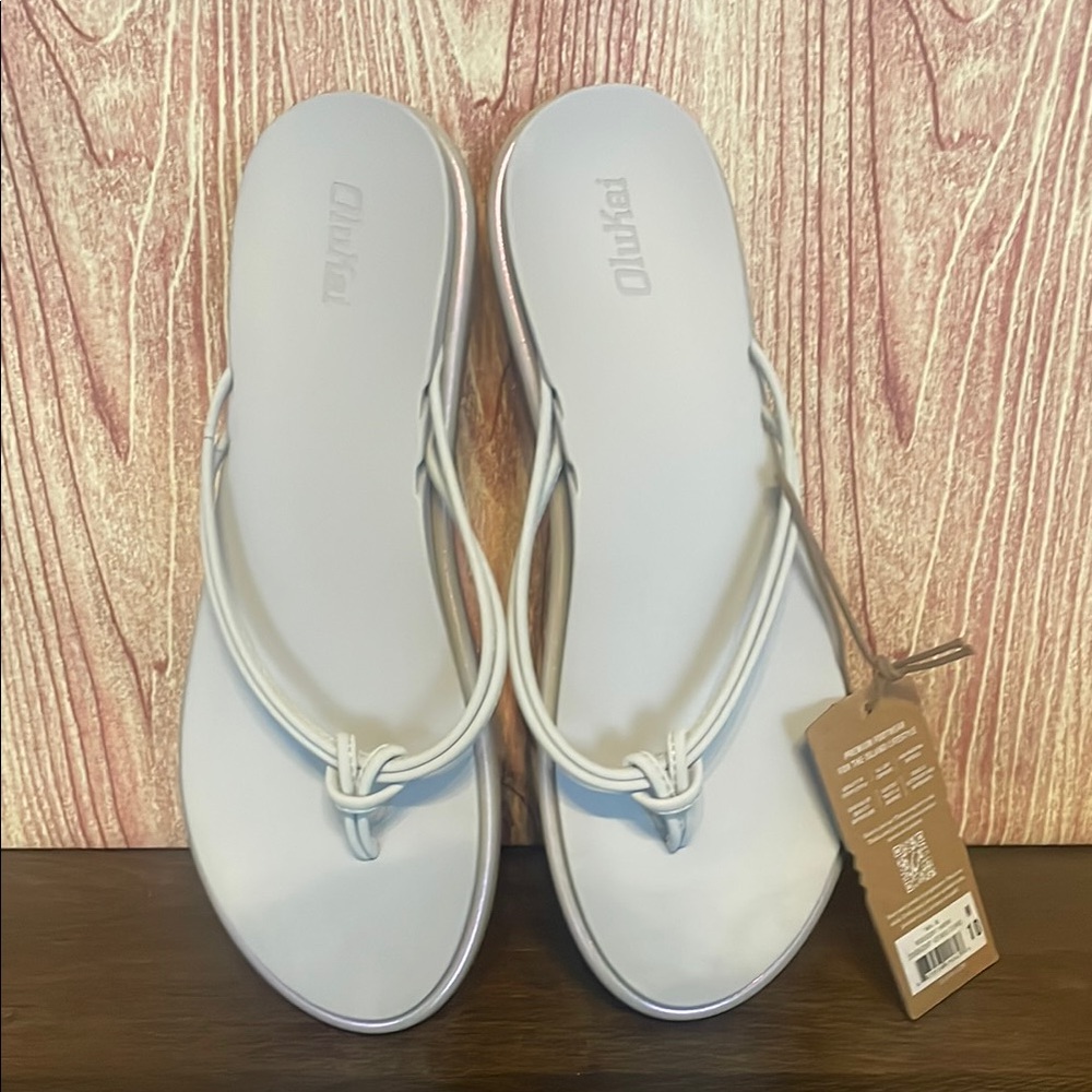 New OluKai Women's AKA Flip Flops Sandals